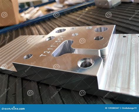 buy make custom metal parts|custom manufactured metal pieces.